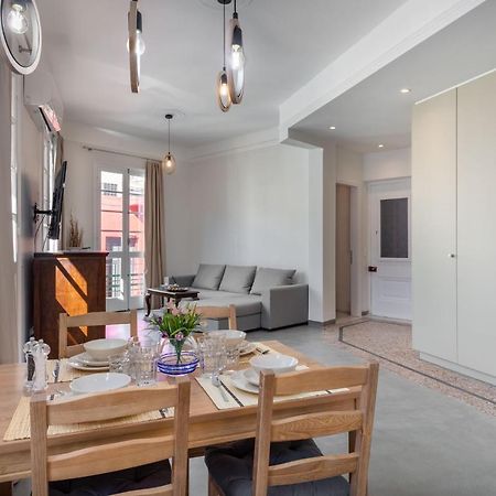 Christiana'S Lovely Apartment In Psyri, Athena Bagian luar foto