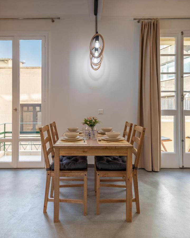 Christiana'S Lovely Apartment In Psyri, Athena Bagian luar foto